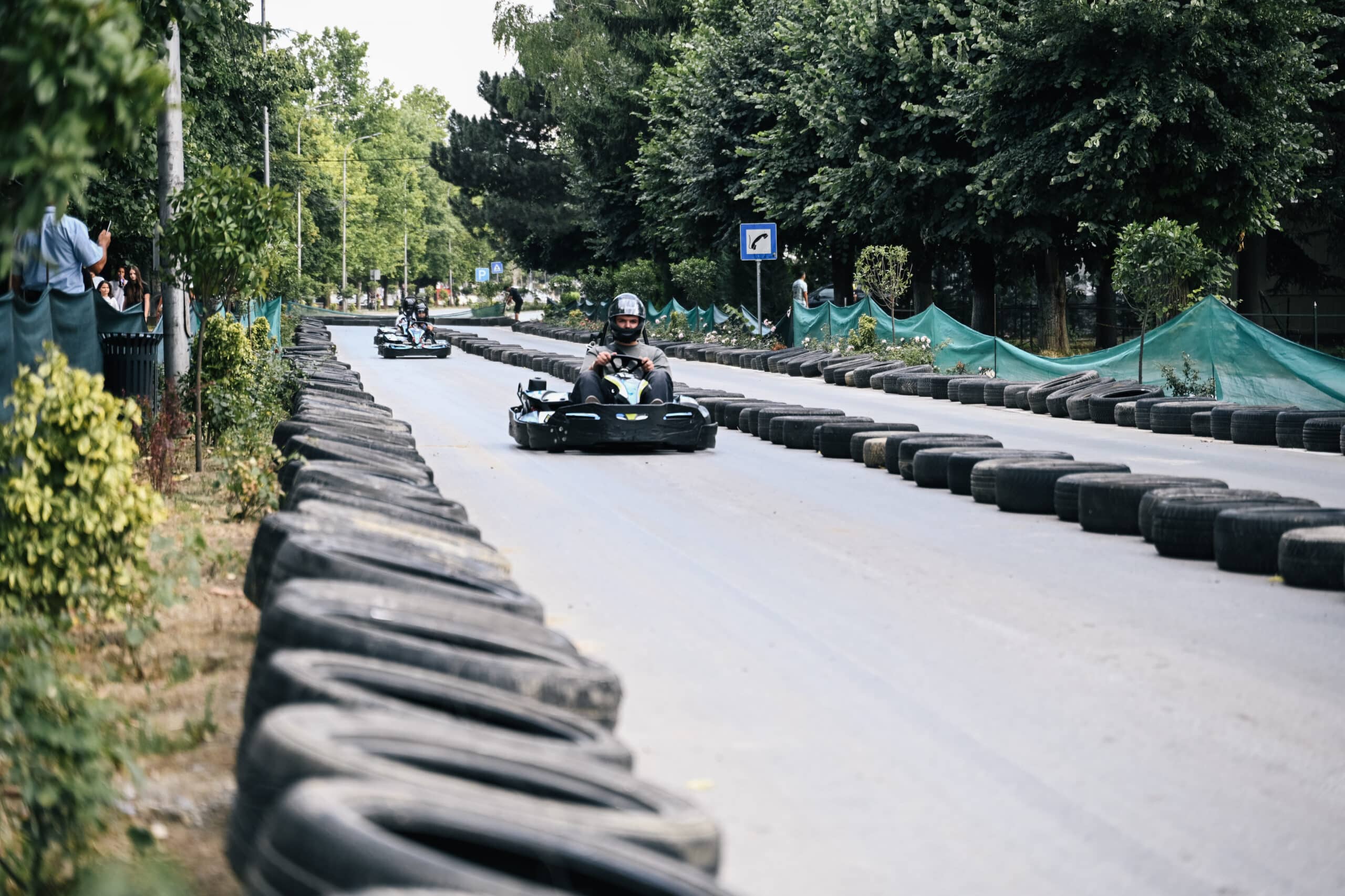 Gara e Go Kart-it: Rivalitet i fortë dhe atmosferë miqësore në Kamenicë