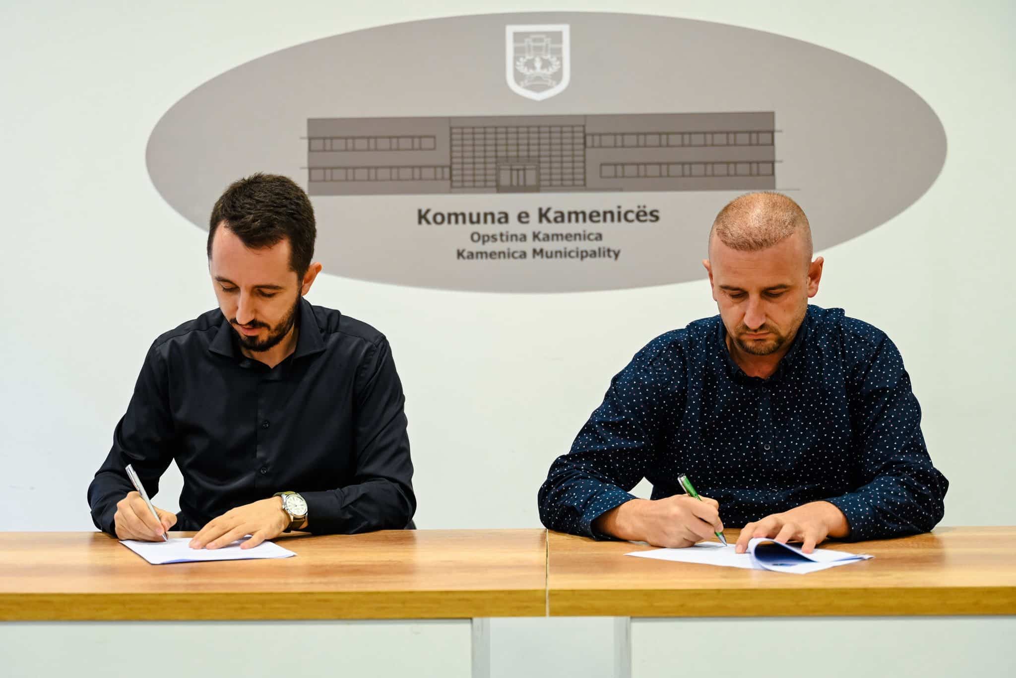 Komuna e Kamenicës nënshkruan marrëveshje me NPL “Dardana” për dhënien në shfrytëzim të vendgjahishtes